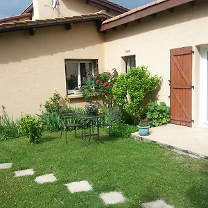 https://marievalerianne.hotels-rhonealpes.com
