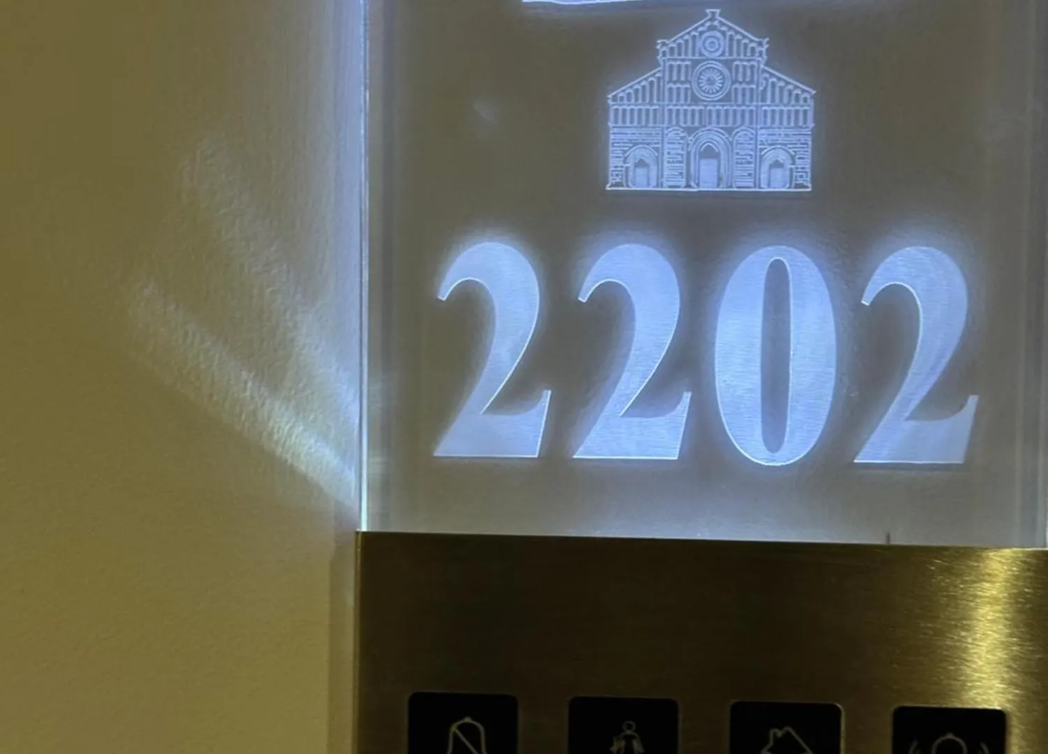 Hotel Boutique Cathedral Plaza Residences Room For Rent Downtown Bukarest
