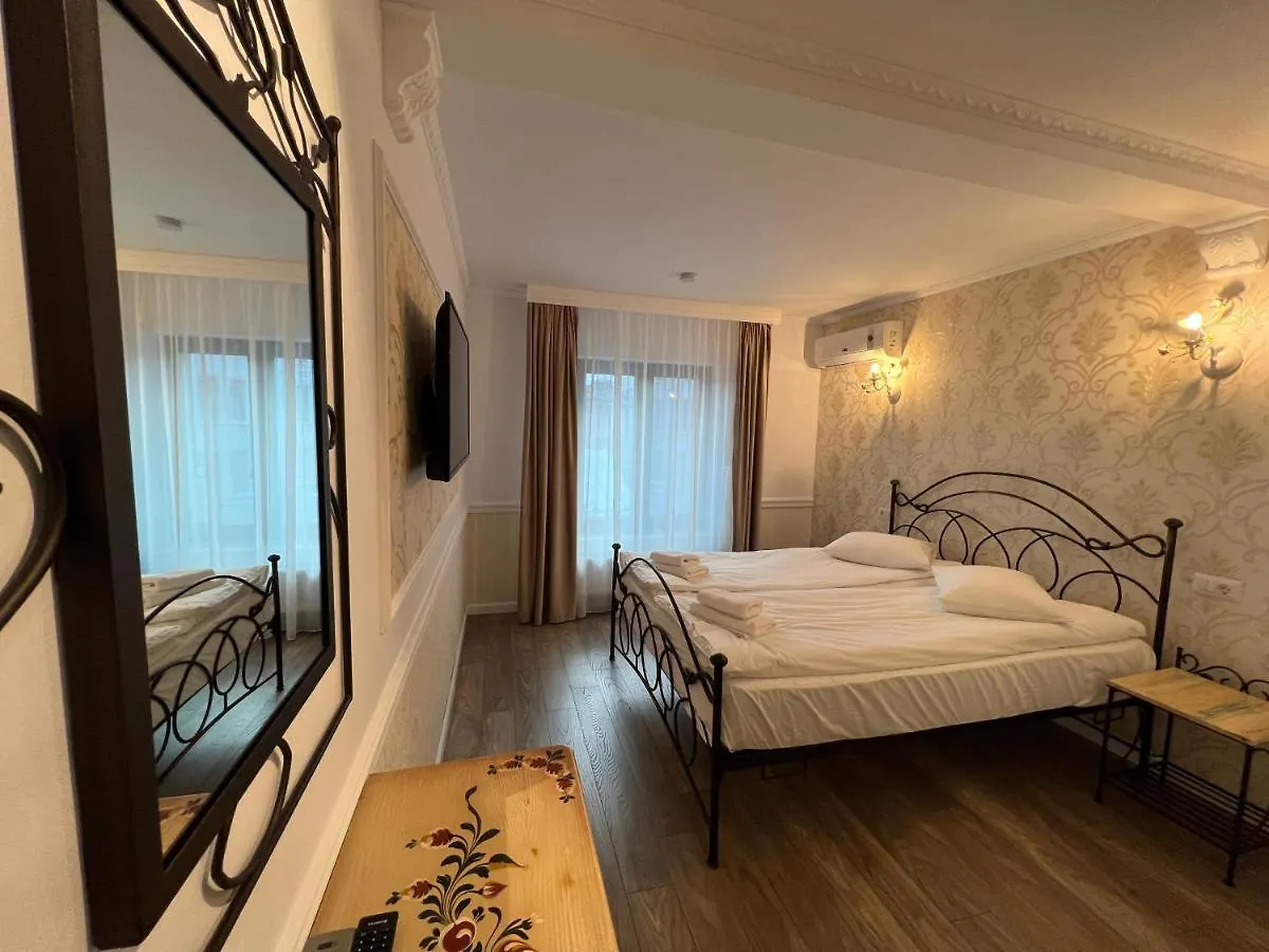 Hotel Boutique Cathedral Plaza Residences Room For Rent Downtown Bucharest