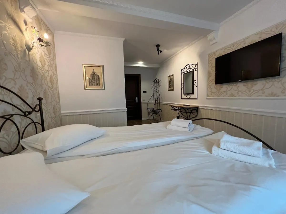 Hotel Boutique Cathedral Plaza Residences Room For Rent Downtown Bucharest
