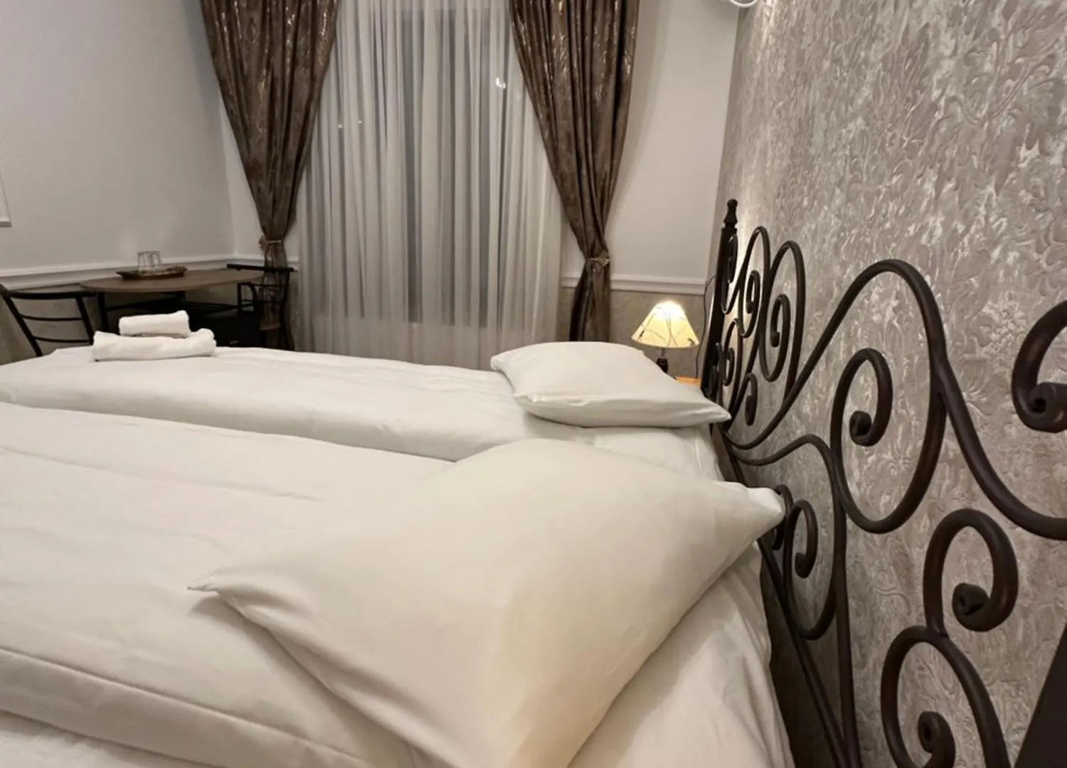Hotel Boutique Cathedral Plaza Residences Room For Rent Downtown Bucharest
